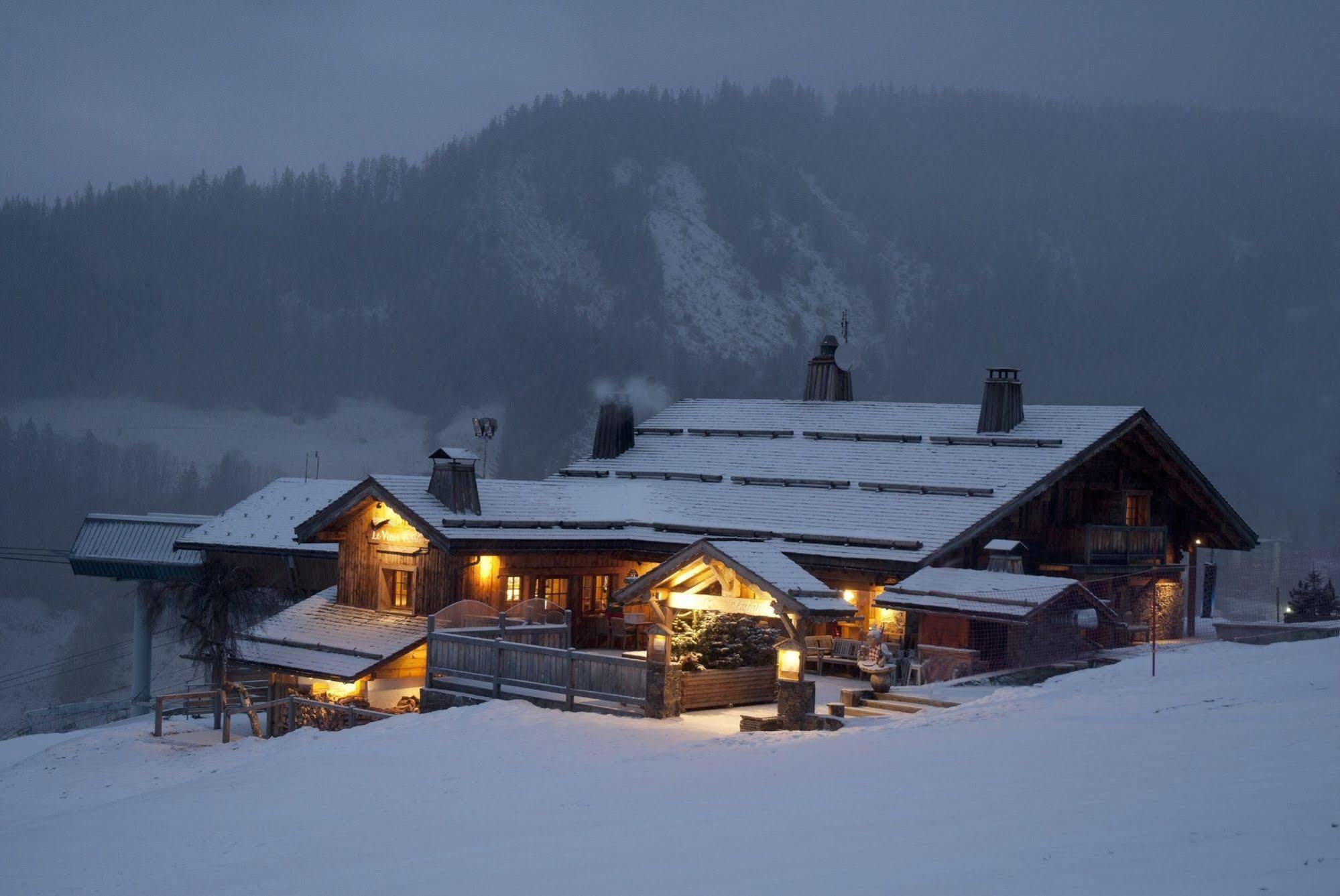Le Vieux Chalet La Clusaz Exteriör bild