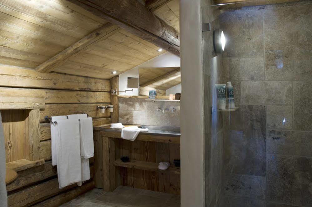 Le Vieux Chalet La Clusaz Exteriör bild