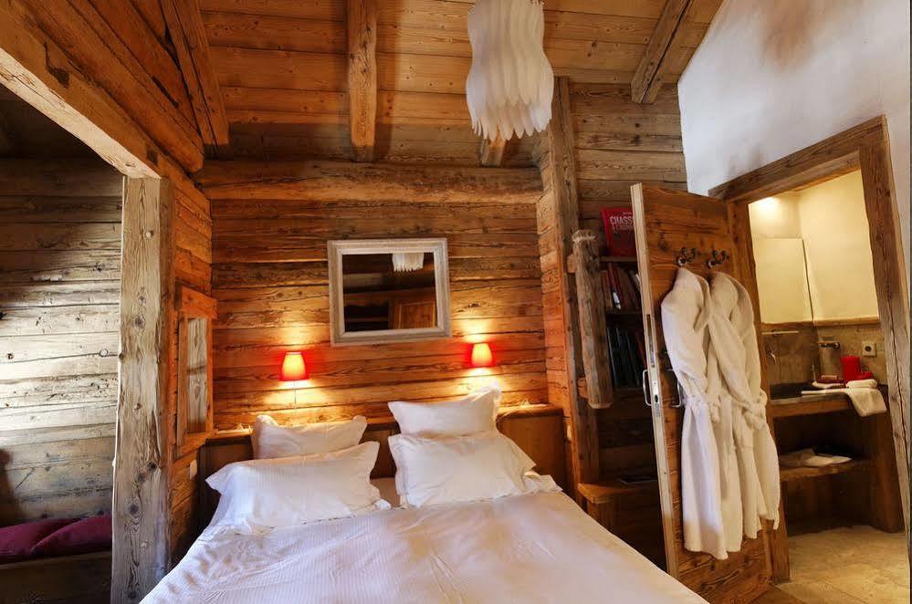 Le Vieux Chalet La Clusaz Exteriör bild