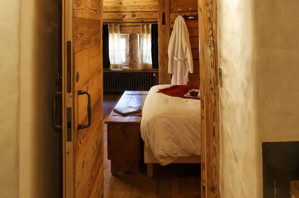 Le Vieux Chalet La Clusaz Exteriör bild